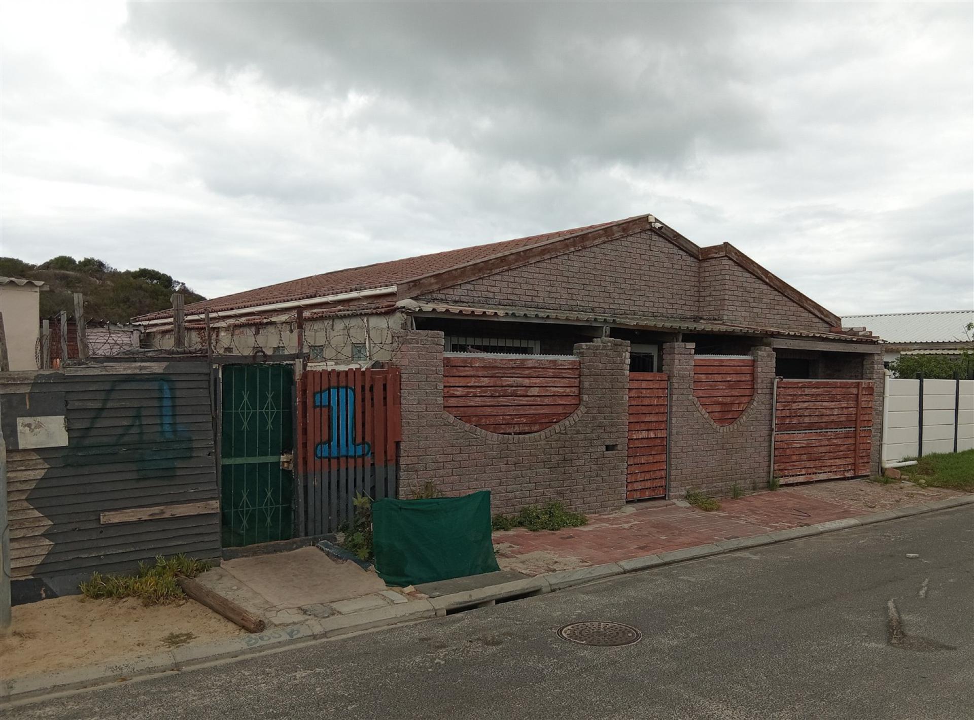 Front View of property in Lavender Hill