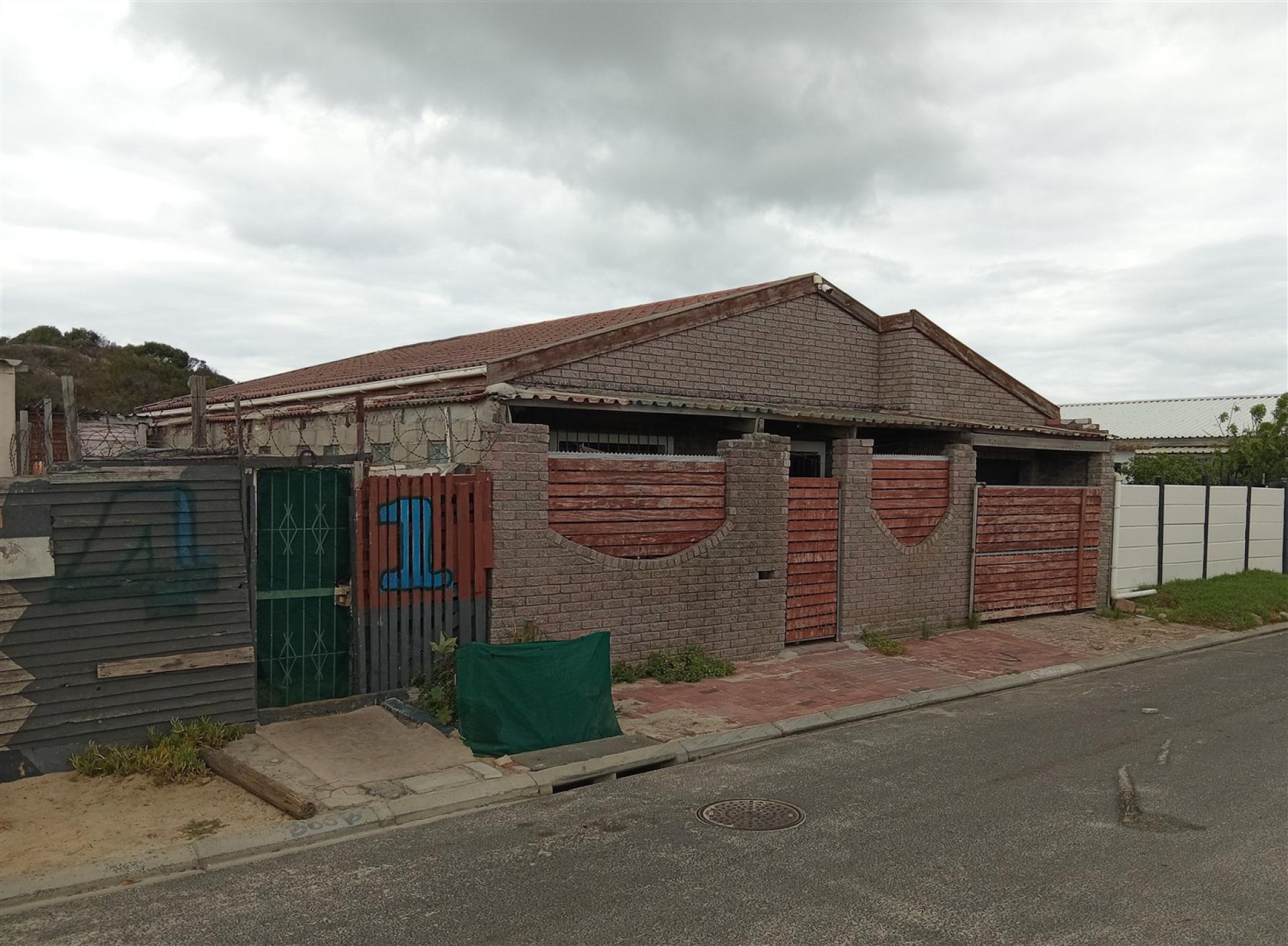 Front View of property in Lavender Hill