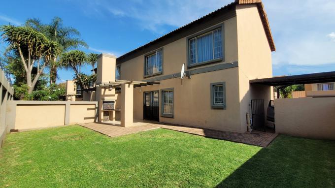 3 Bedroom Sectional Title for Sale For Sale in Annlin - MR691065
