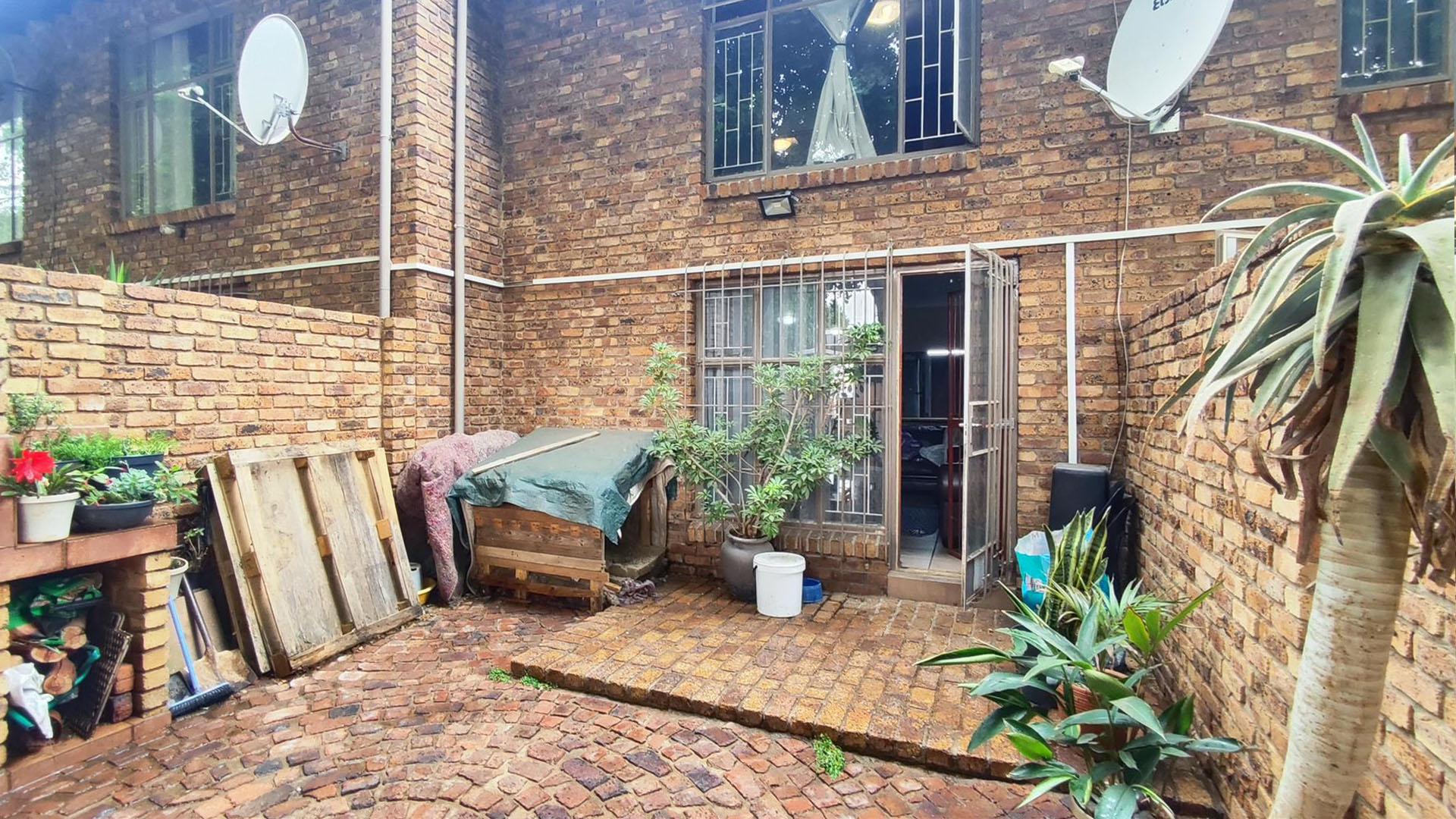 Backyard of property in Boksburg