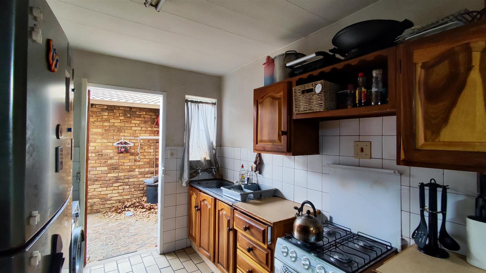 Kitchen - 11 square meters of property in Boksburg