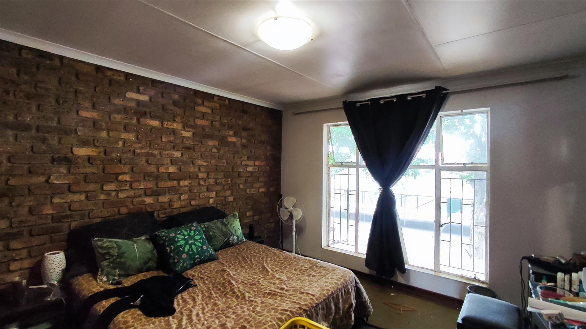 Bed Room 1 - 17 square meters of property in Boksburg