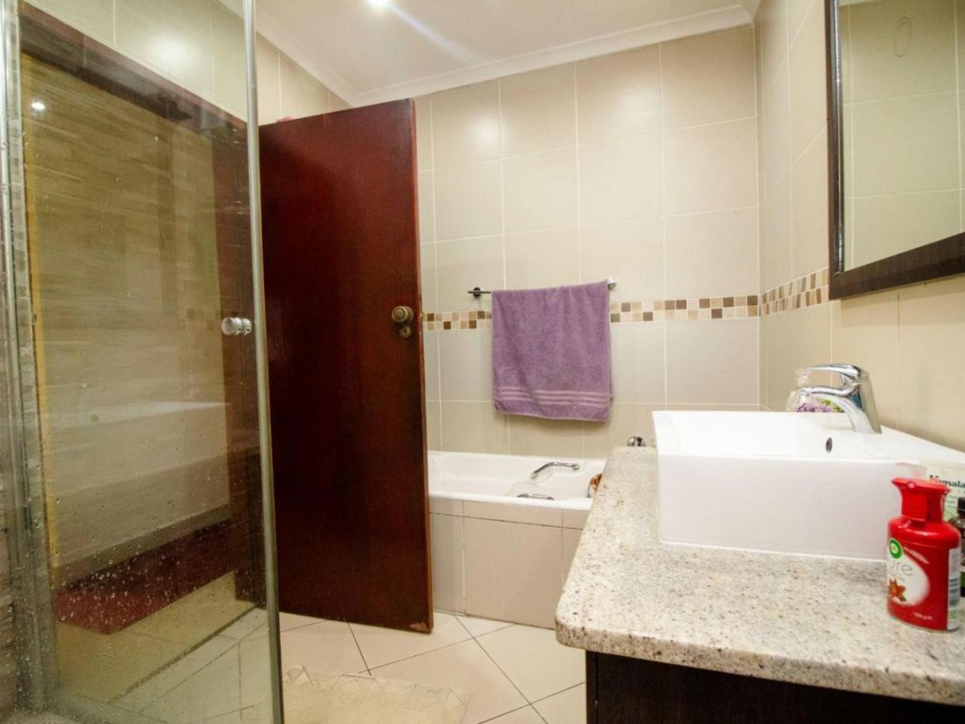  of property in Reservior Hills