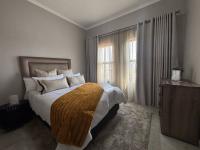  of property in Die Heuwel