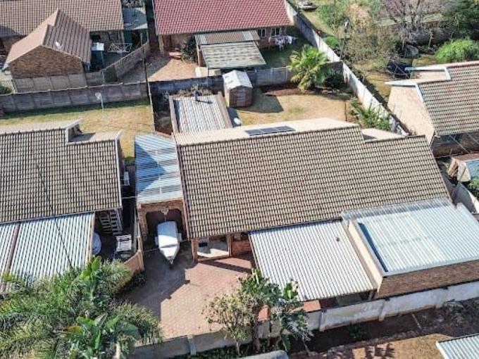 3 Bedroom Duet for Sale For Sale in Zwartkop - MR691115
