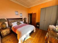  of property in South Kensington