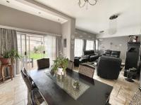  of property in Brackenhurst