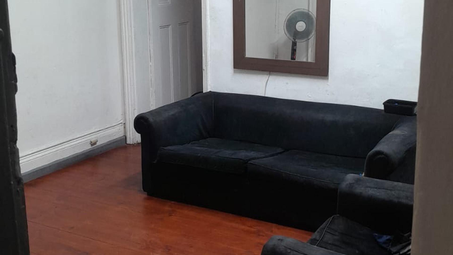 Lounges of property in North End