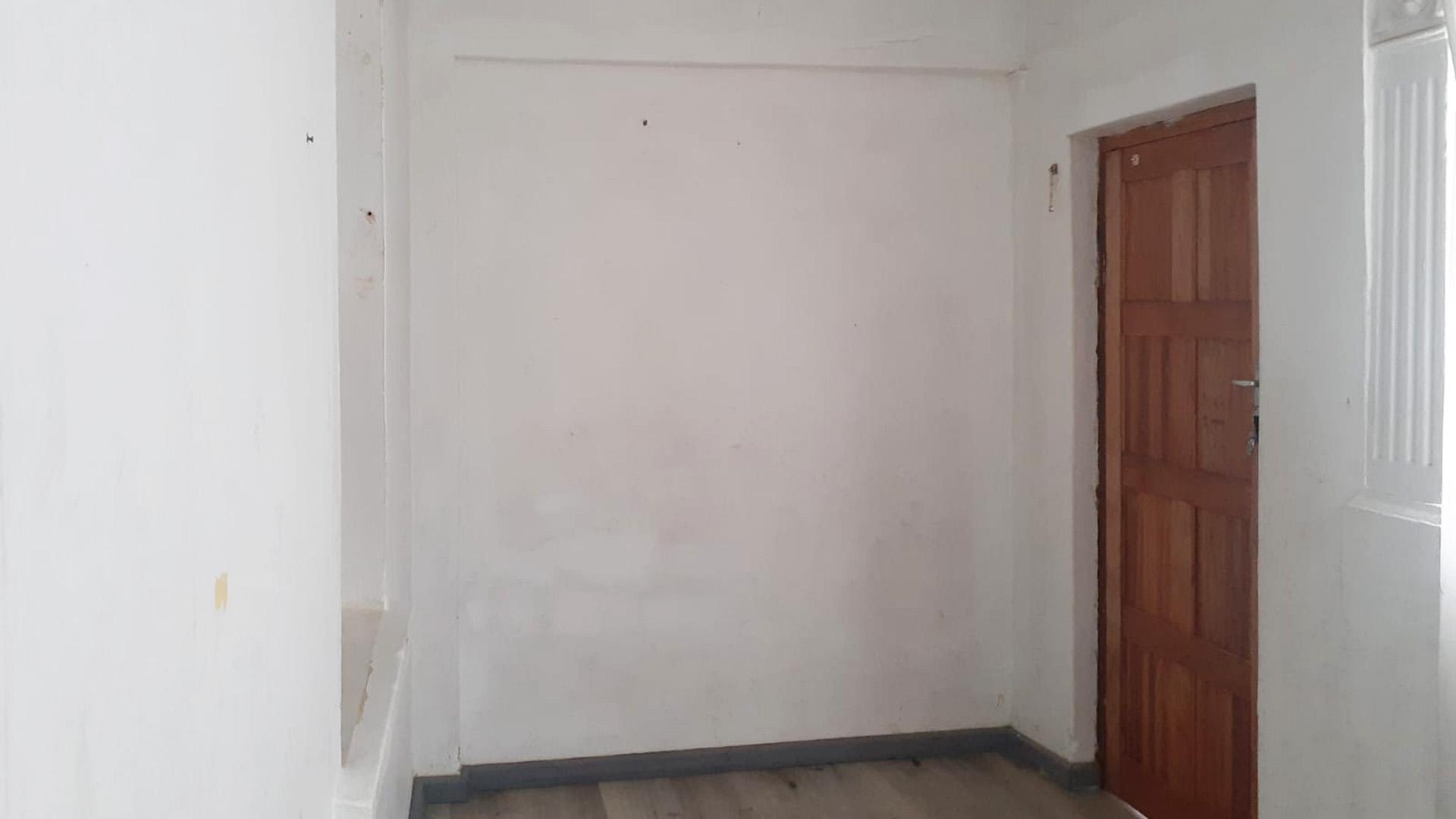 Foyer of property in North End