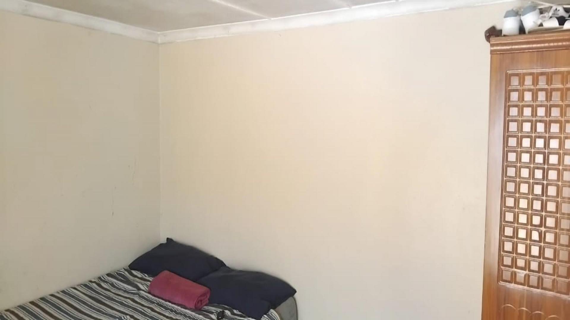 Bed Room 1 of property in Mdantsane