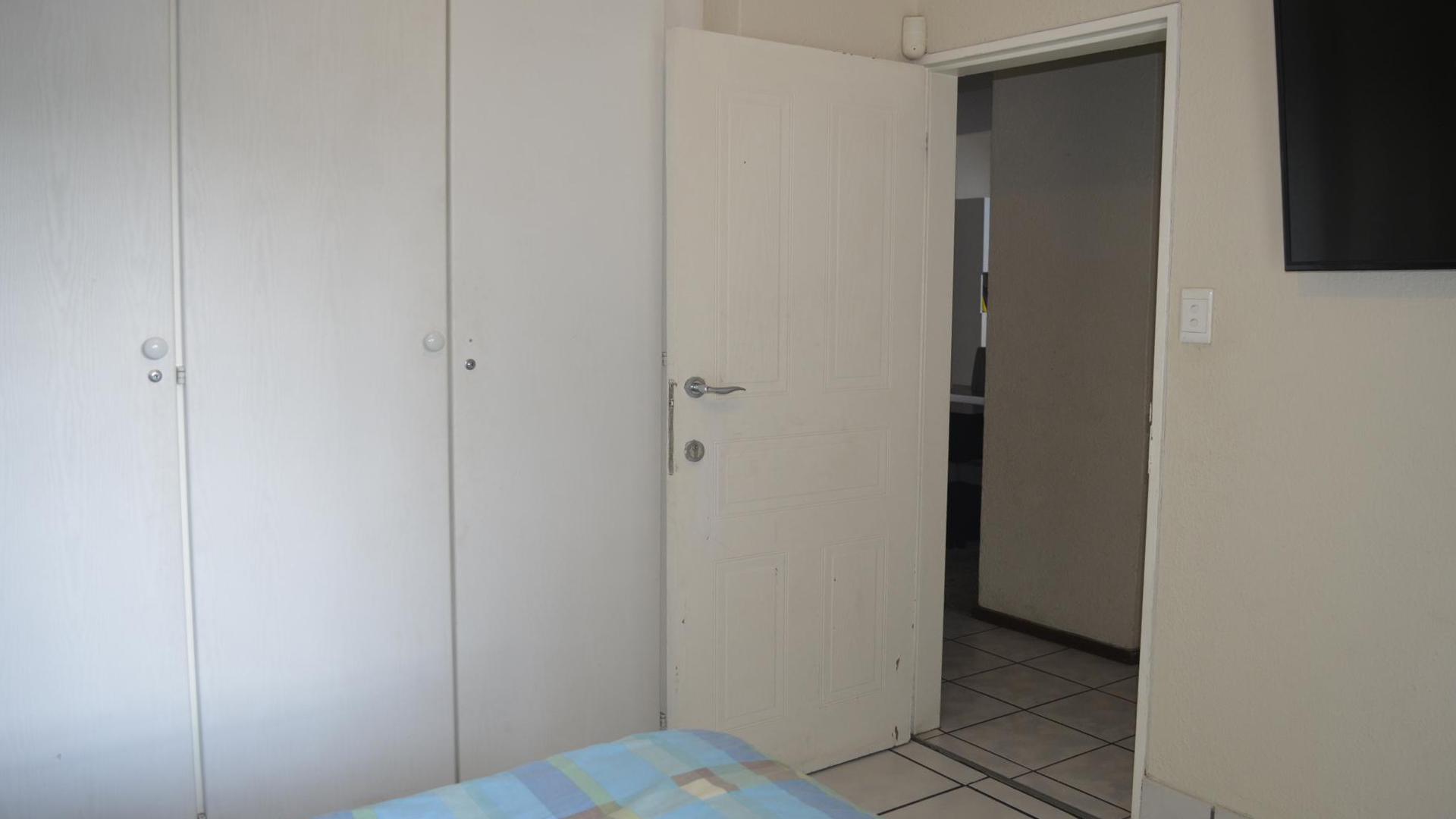 Bed Room 3 of property in Strubensvallei