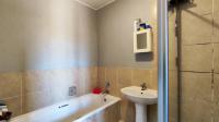 Bathroom 1 - 6 square meters of property in Comet