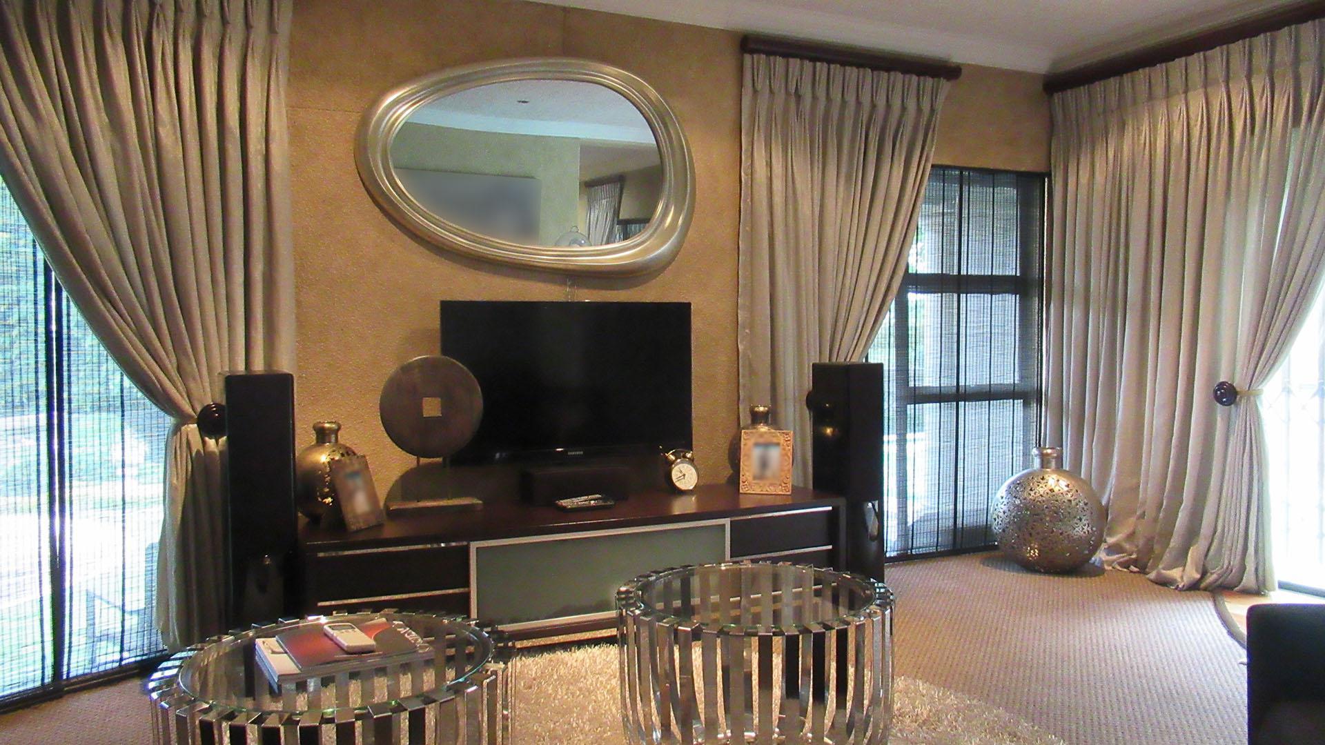 TV Room of property in Ruimsig