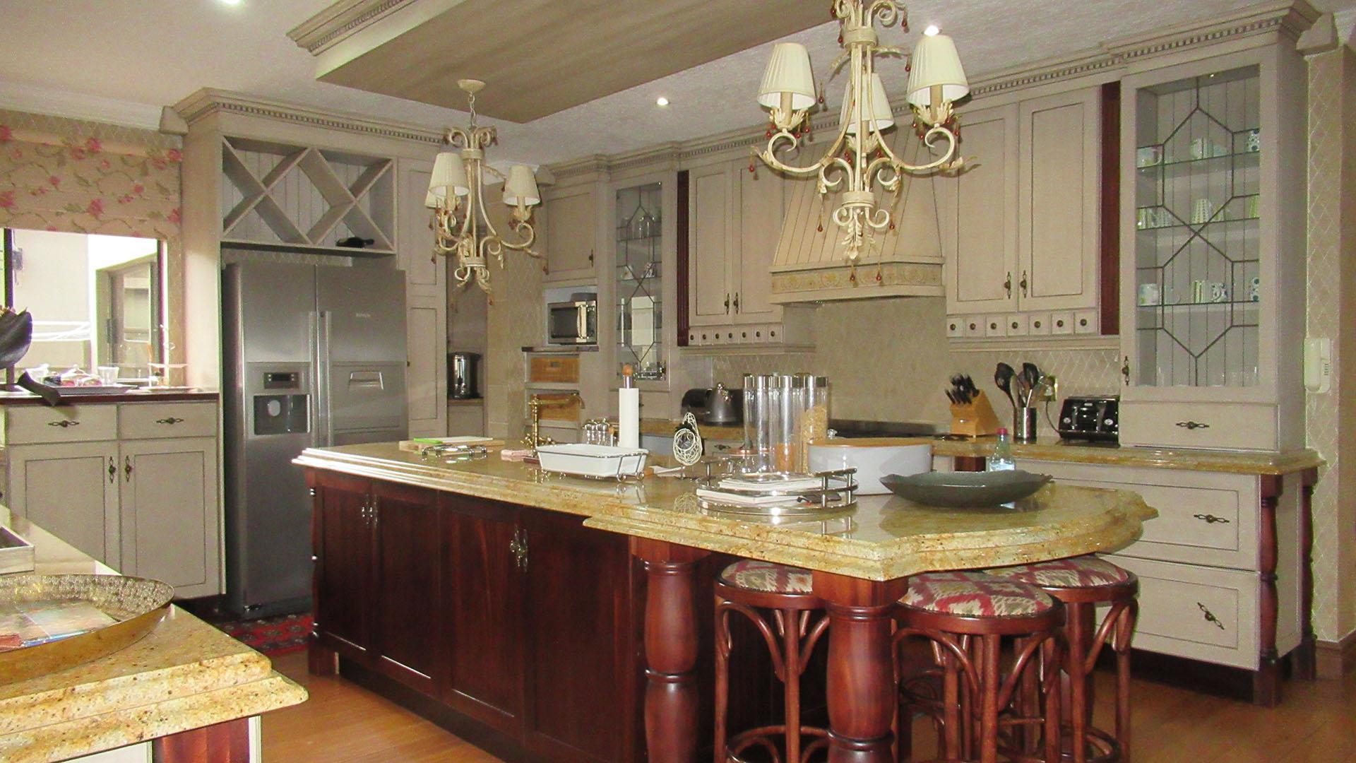 Kitchen - 32 square meters of property in Ruimsig