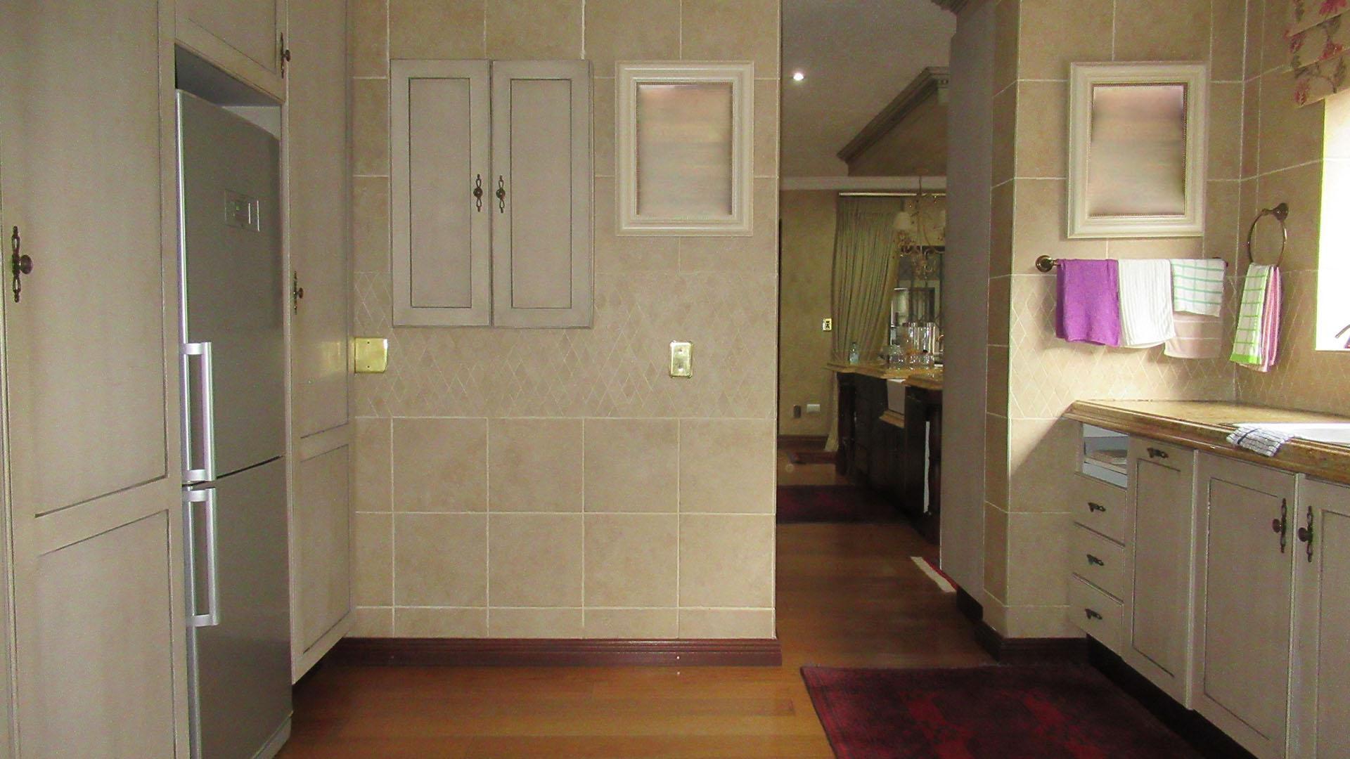 Scullery - 15 square meters of property in Ruimsig