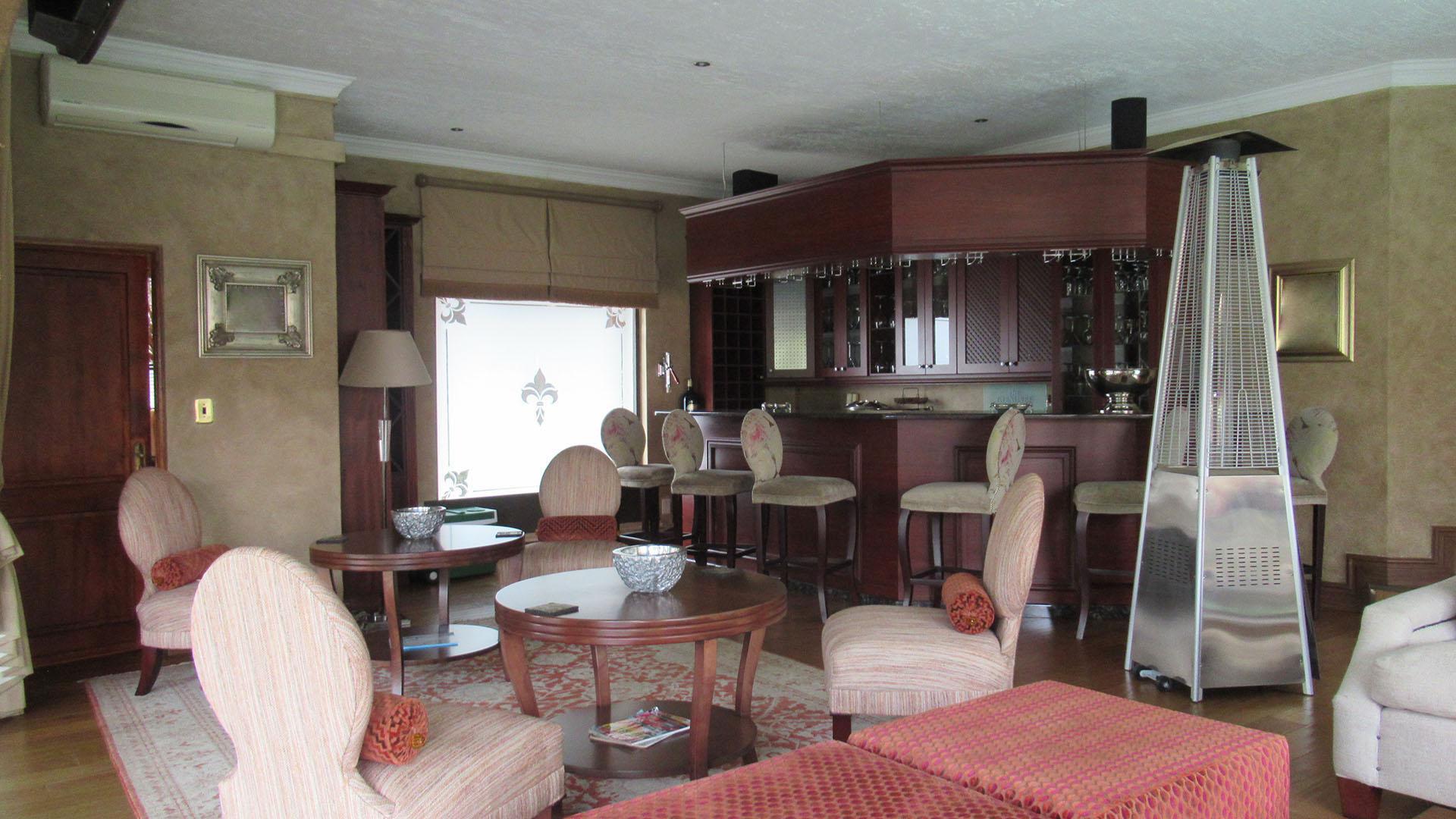 Entertainment of property in Ruimsig