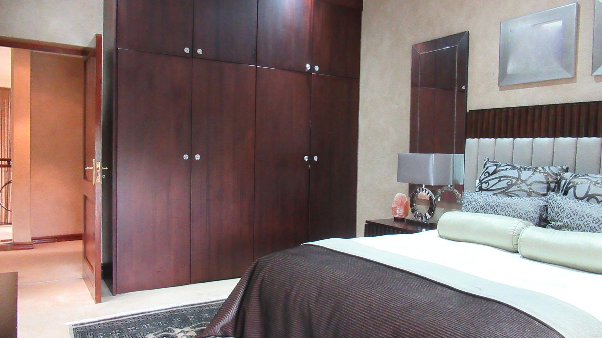 Bed Room 2 - 27 square meters of property in Ruimsig