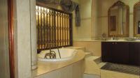 Main Bathroom - 22 square meters of property in Ruimsig