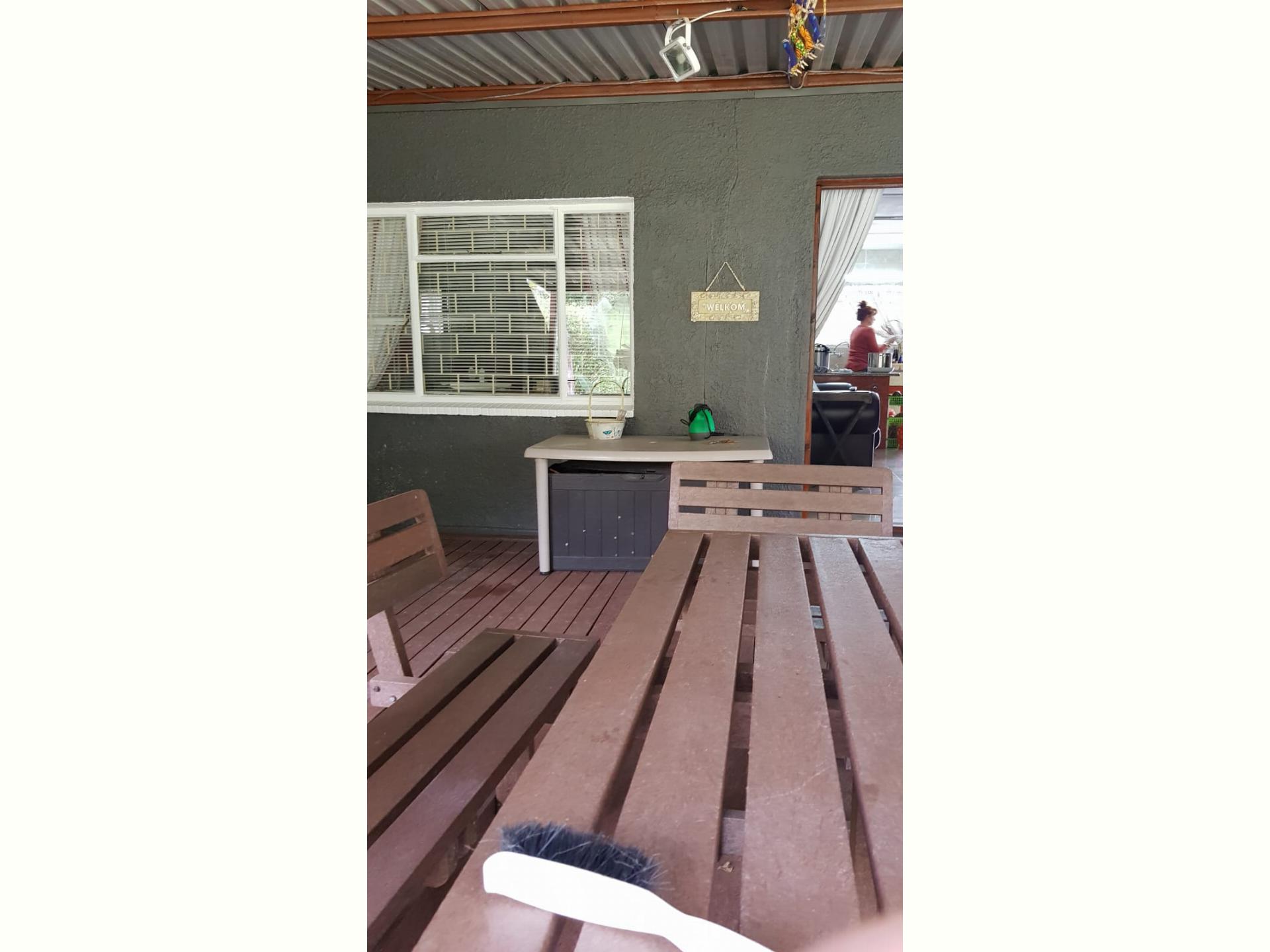  of property in Hibberdene