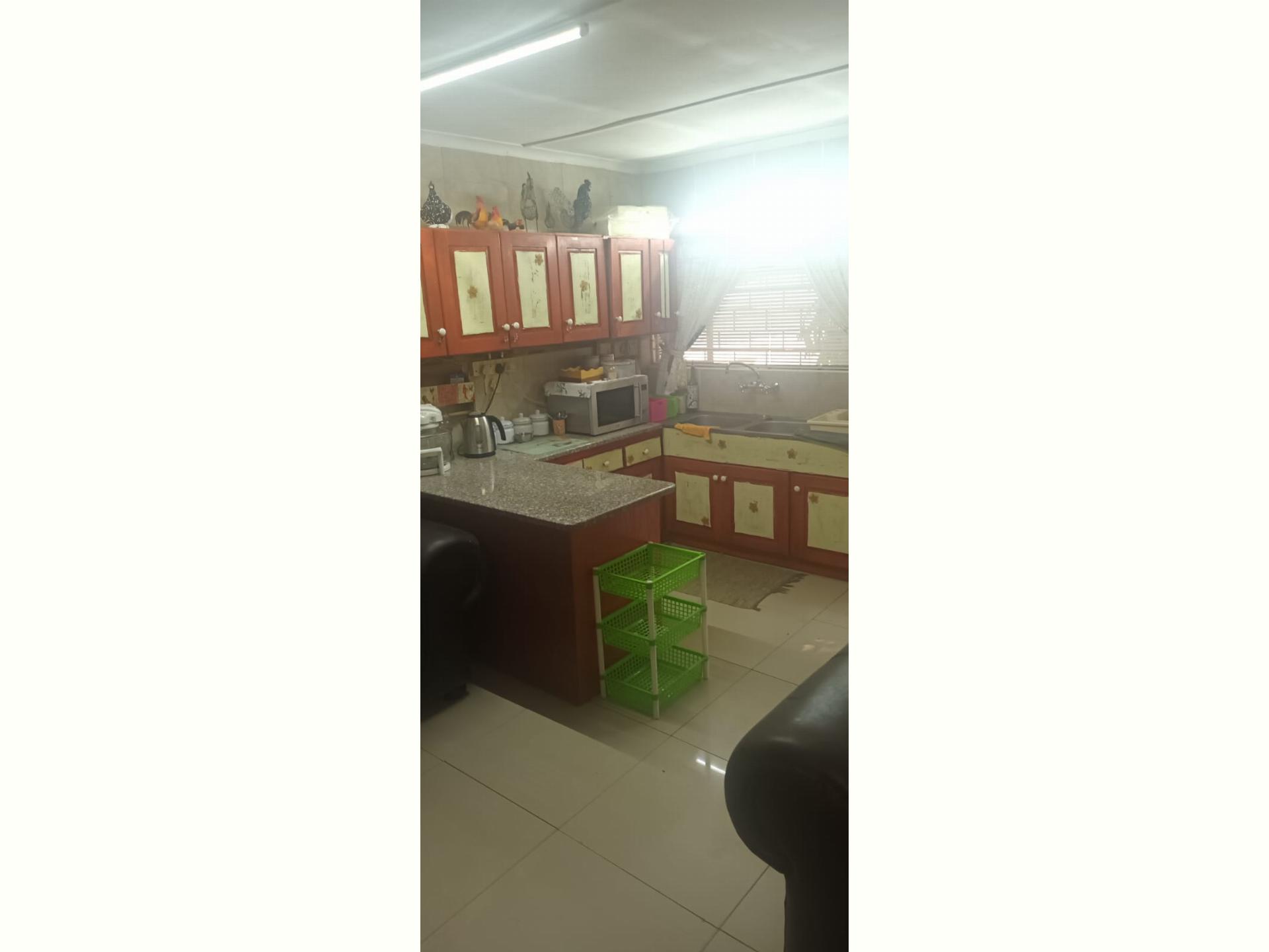  of property in Hibberdene