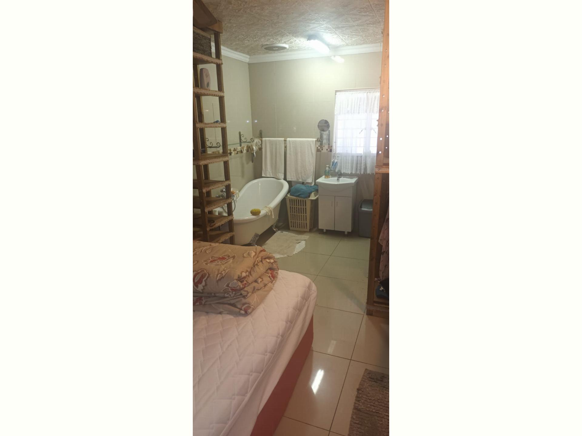  of property in Hibberdene