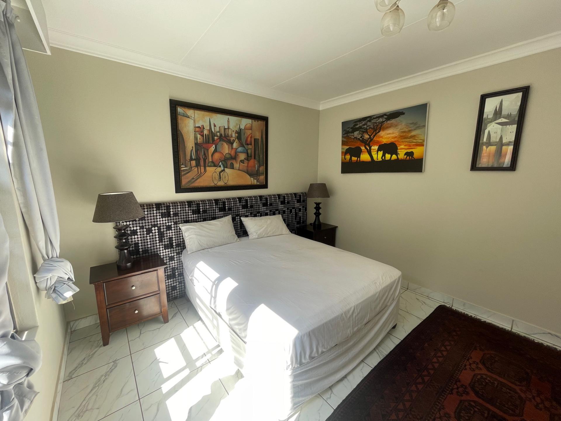  of property in Heatherview