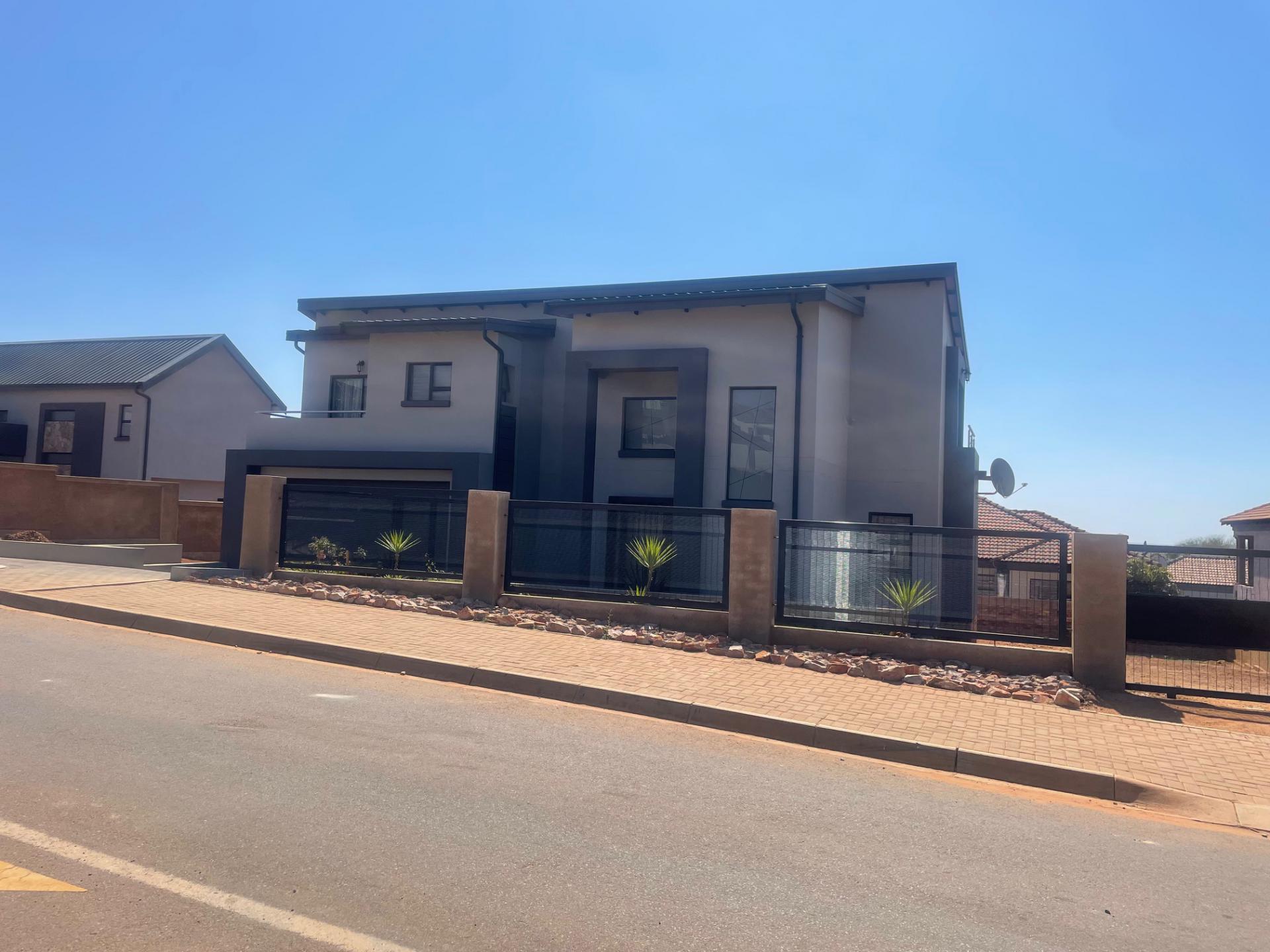  of property in Eldorette