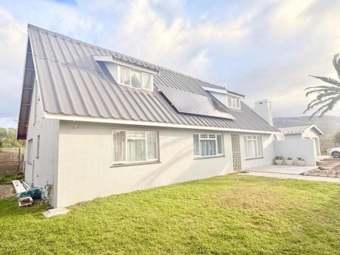 5 Bedroom House for Sale For Sale in Hermanus - MR691220