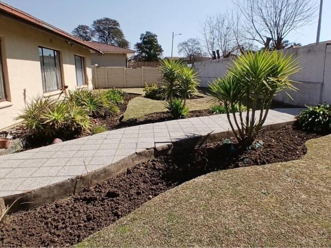 3 Bedroom House for Sale For Sale in Raceview - MR691258