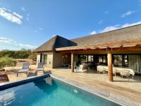 3 Bedroom 2 Bathroom House to Rent for sale in Hoedspruit