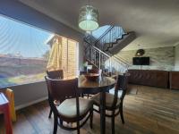  of property in Brackenhurst