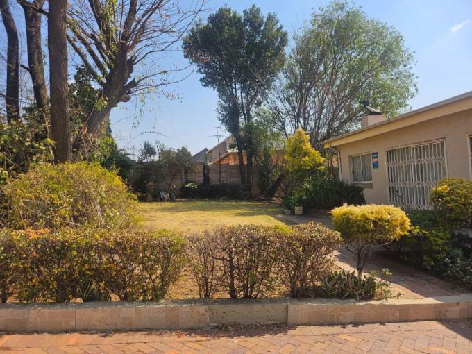 3 Bedroom House for Sale For Sale in Linmeyer - MR691277