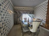  of property in Linmeyer
