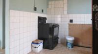 Kitchen - 6 square meters of property in Toekomsrus