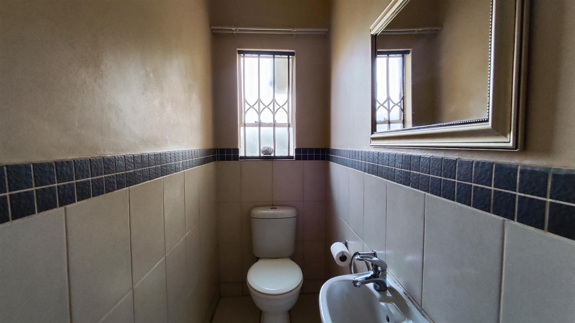 Guest Toilet of property in Meyerton