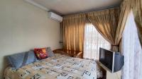 Bed Room 2 - 9 square meters of property in Meyerton