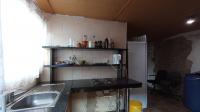 Kitchen - 6 square meters of property in Lakeside - (Vereeniging)
