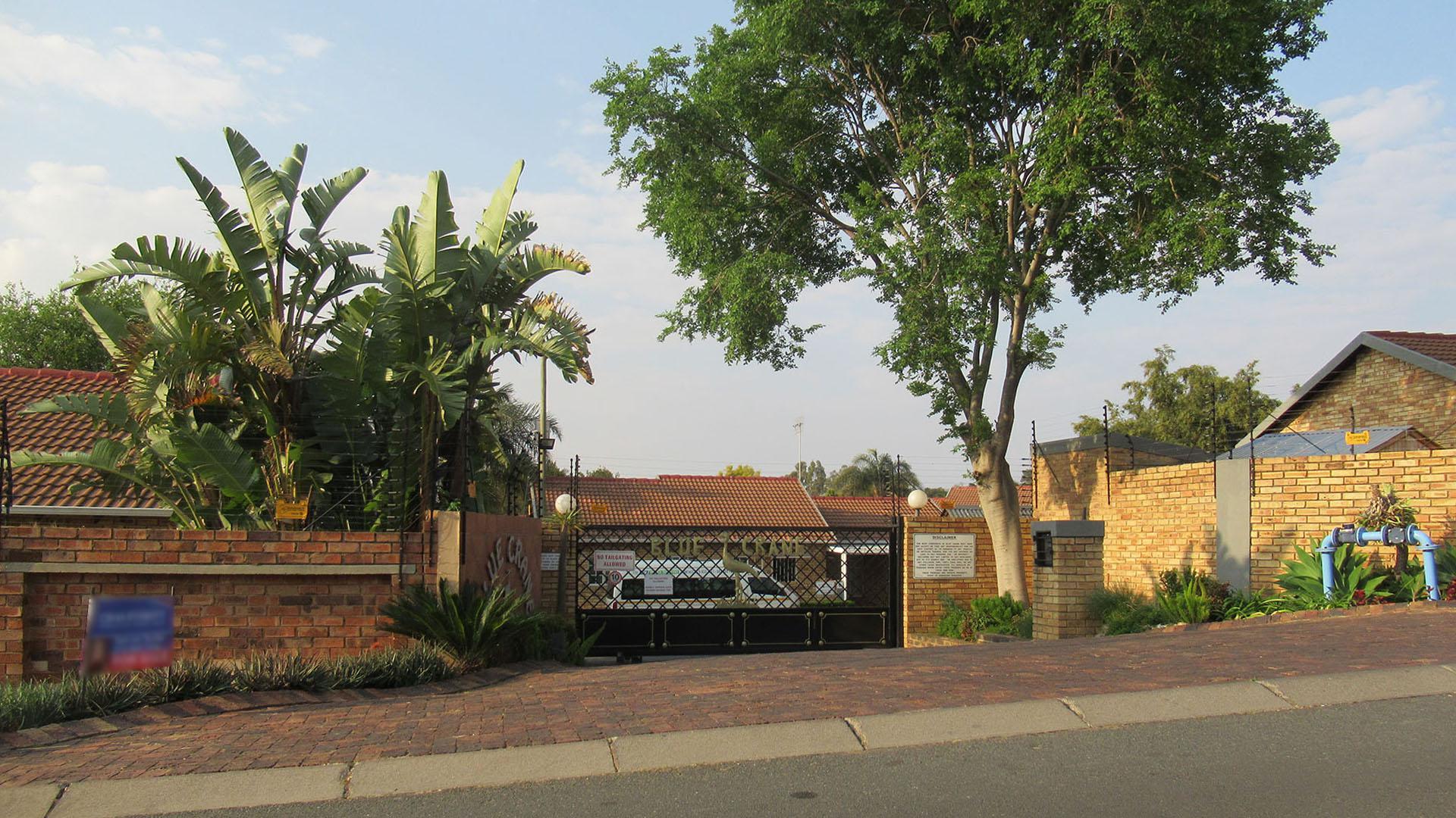 Front View of property in Wilgeheuwel 