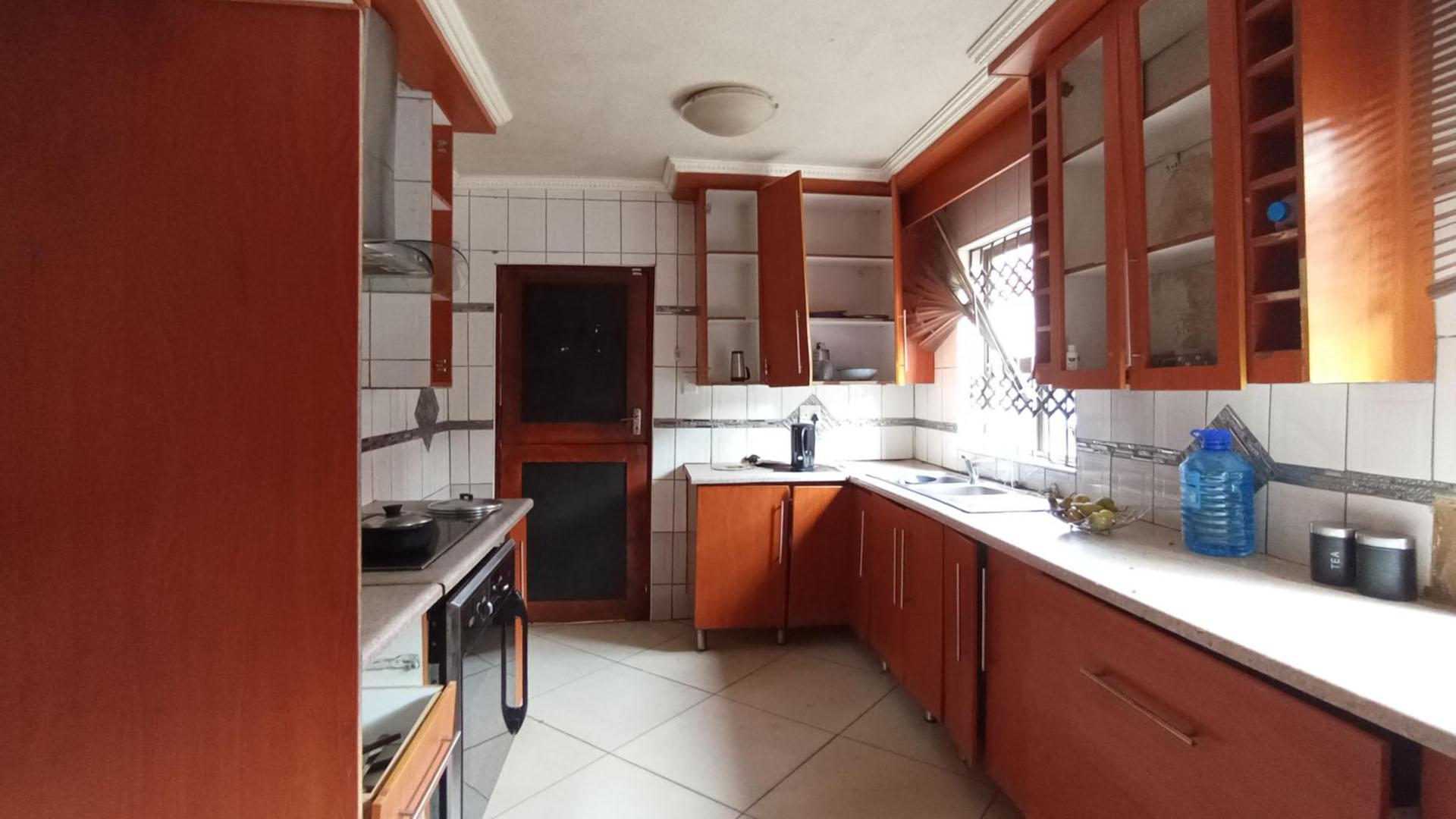 Kitchen - 16 square meters of property in Danville