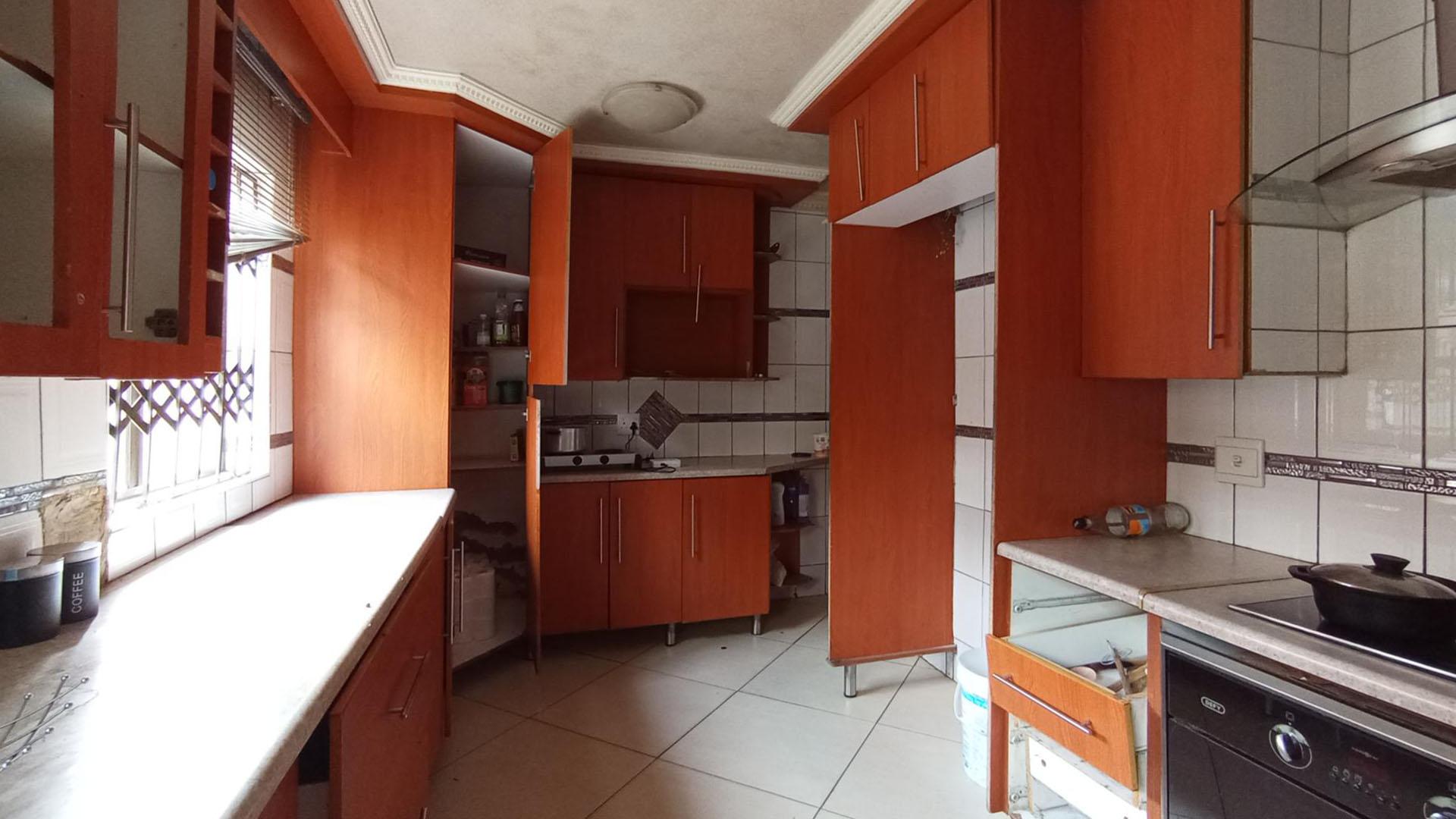Kitchen - 16 square meters of property in Danville