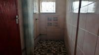 Bathroom 1 of property in Chatsworth - KZN