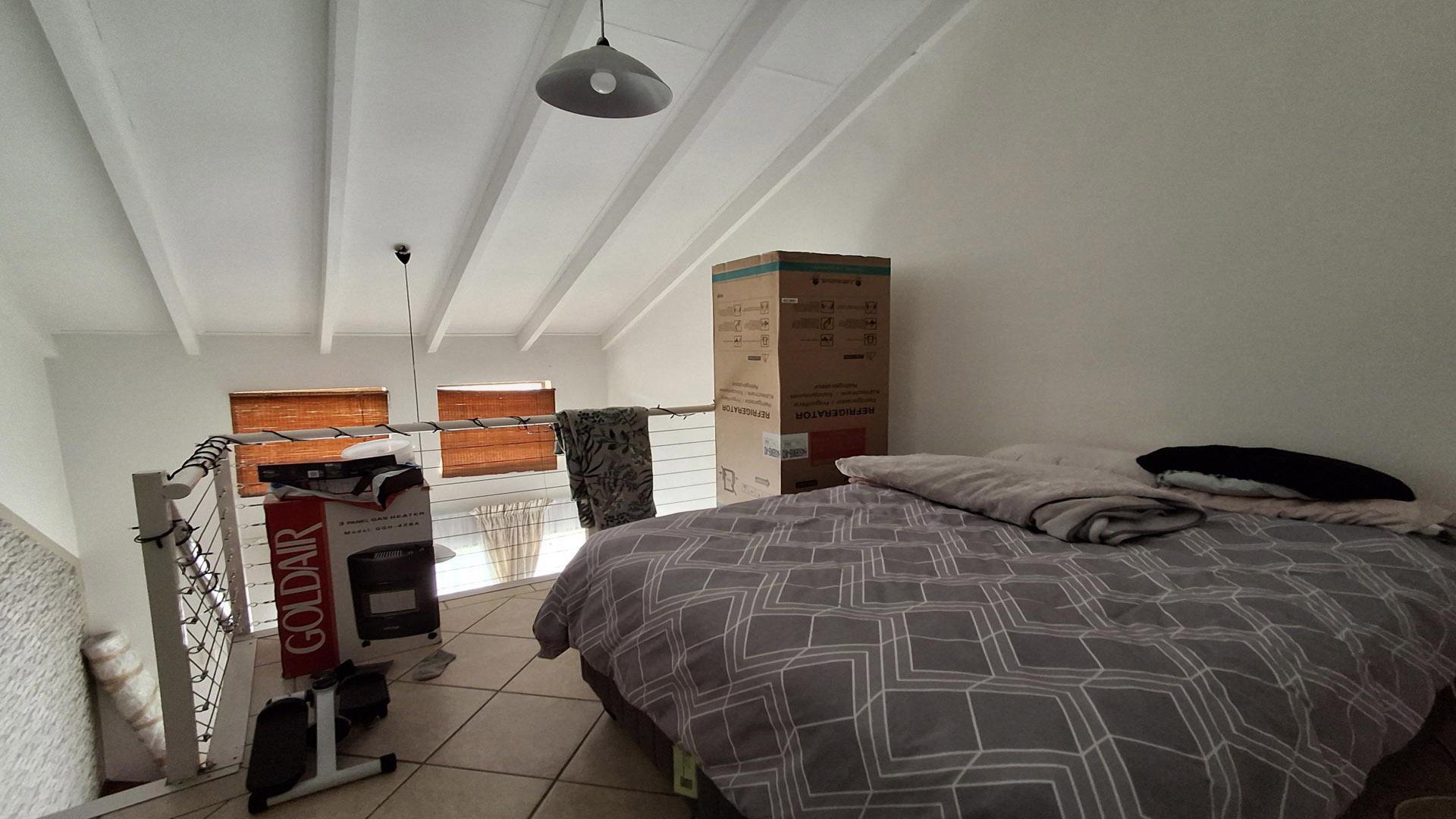 Bed Room 1 of property in Tijger Vallei