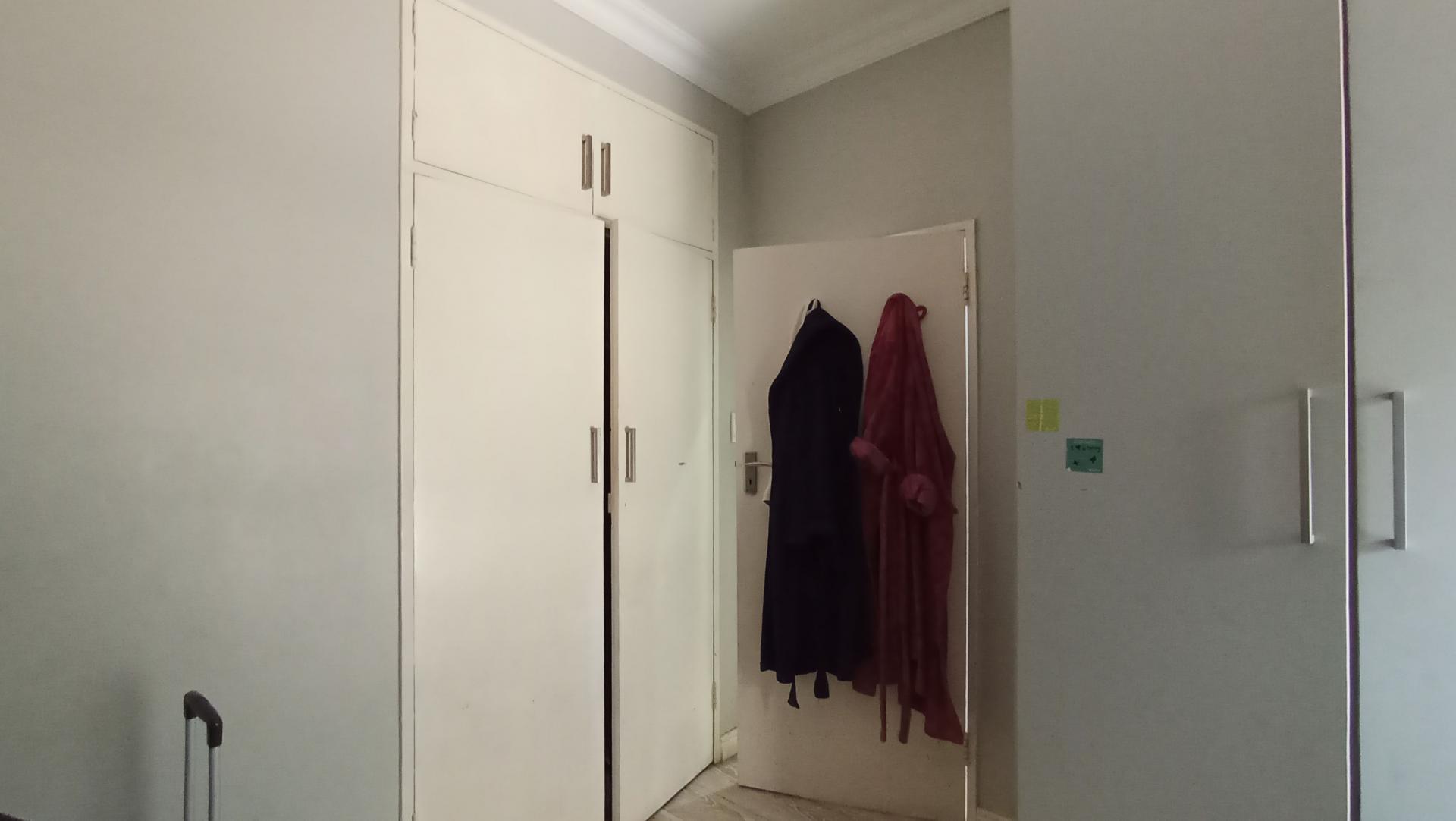 Bed Room 2 - 14 square meters of property in Greymont