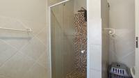 Bathroom 2 - 6 square meters of property in Greymont