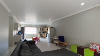 Lounges - 25 square meters of property in Greymont