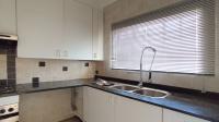 Kitchen - 8 square meters of property in Woodmead