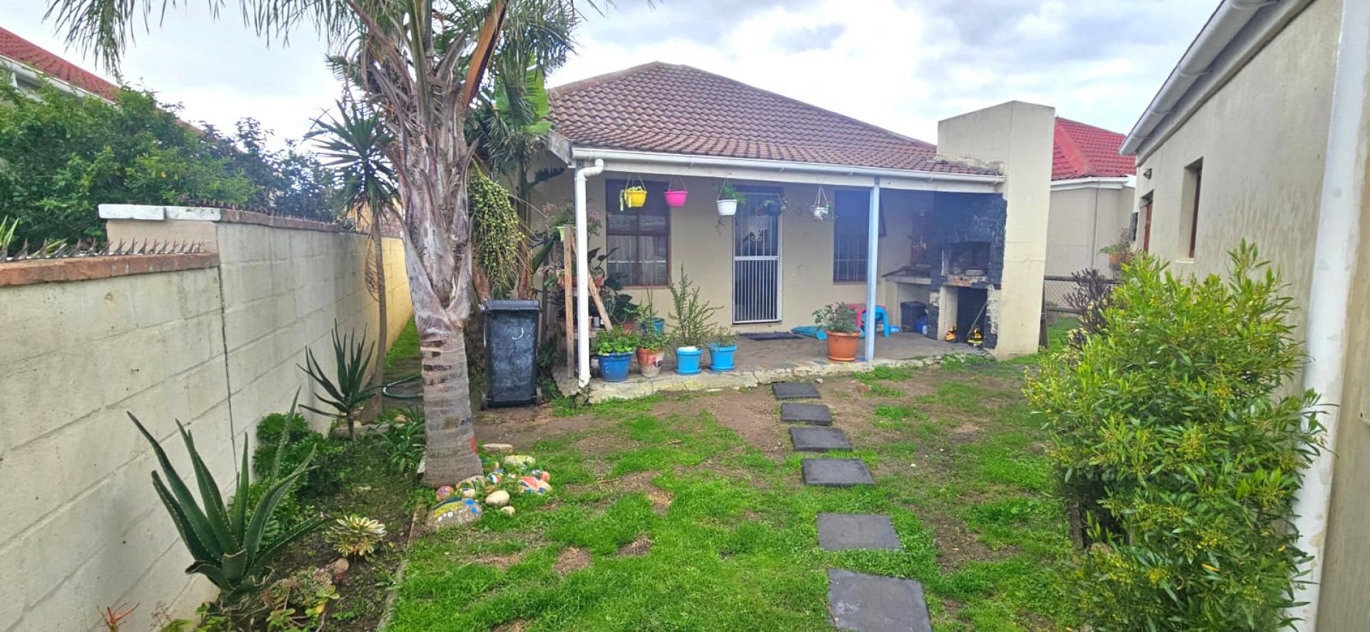  of property in Gordons Bay