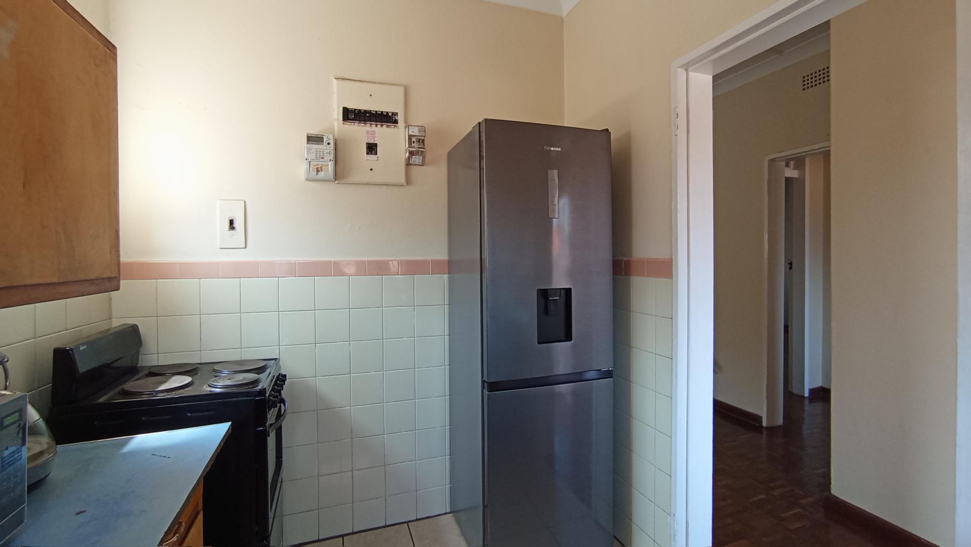 Kitchen - 7 square meters of property in Florida