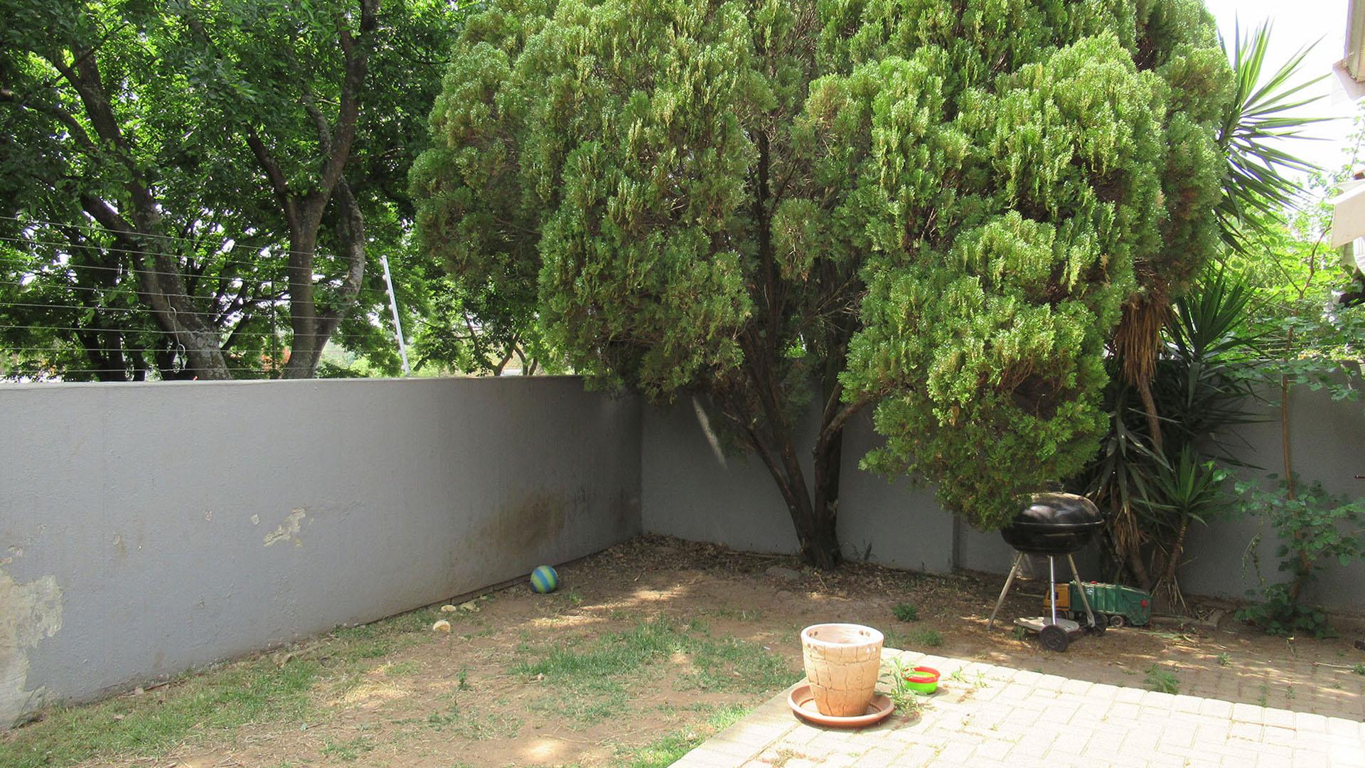 Bathroom 1 - 5 square meters of property in Northwold