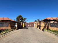 3 Bedroom 2 Bathroom Simplex for Sale for sale in Alberton